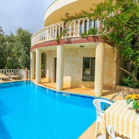 Poppy * Kalkan